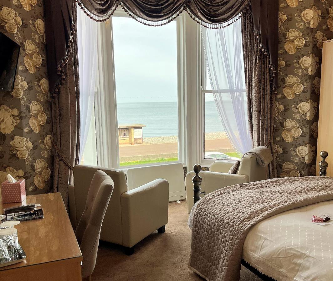 Stratford House Exclusively For Adults Hotel Llandudno Kültér fotó