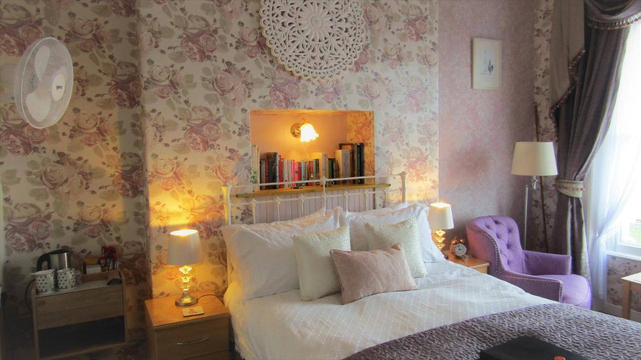 Stratford House Exclusively For Adults Hotel Llandudno Kültér fotó