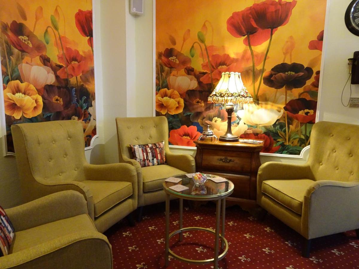 Stratford House Exclusively For Adults Hotel Llandudno Kültér fotó