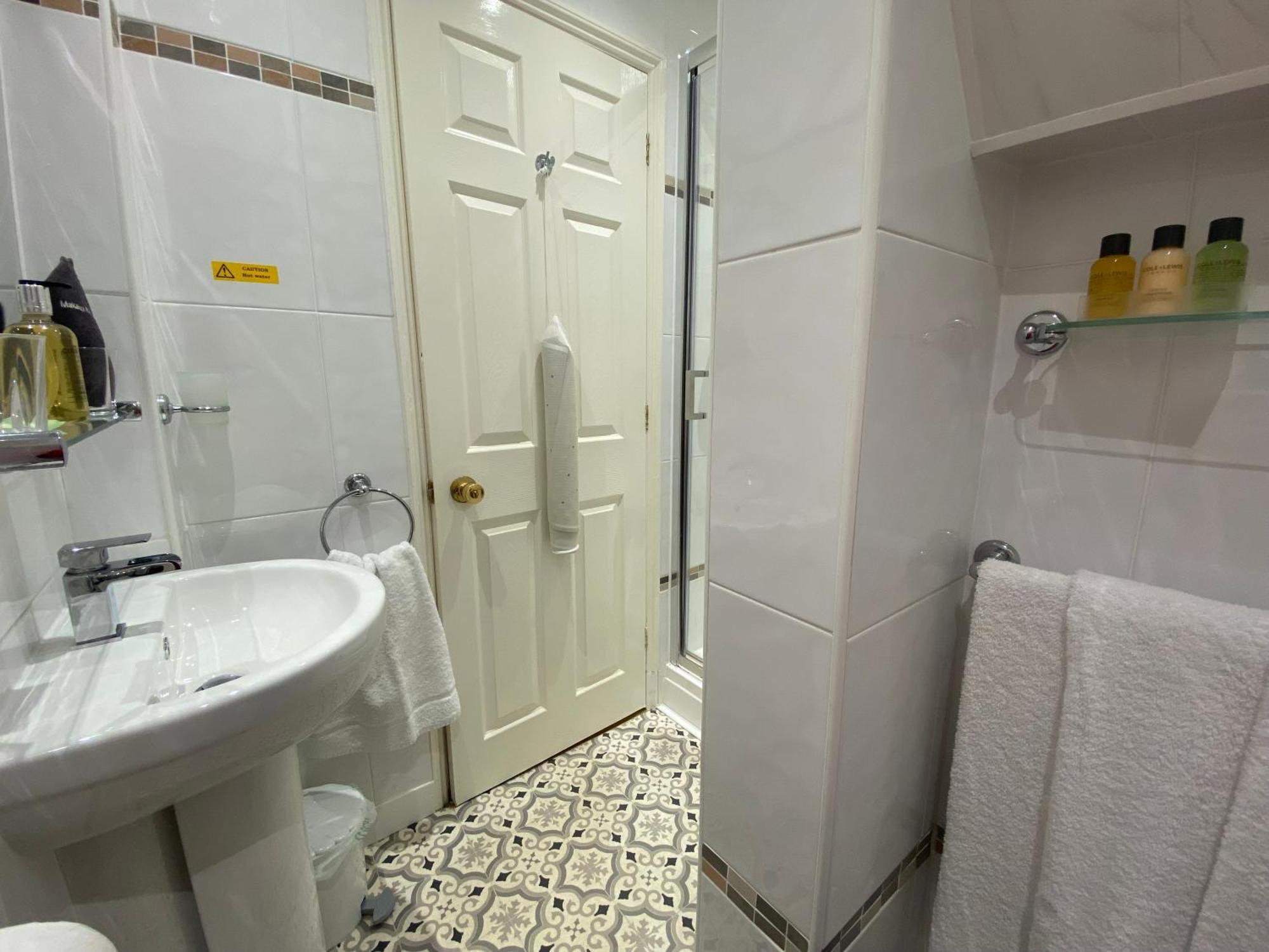 Stratford House Exclusively For Adults Hotel Llandudno Kültér fotó